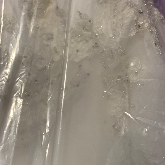 ๐ Host Pick ๐ NWT Monique Lhuillier BL1518 - Picture 8 of 8